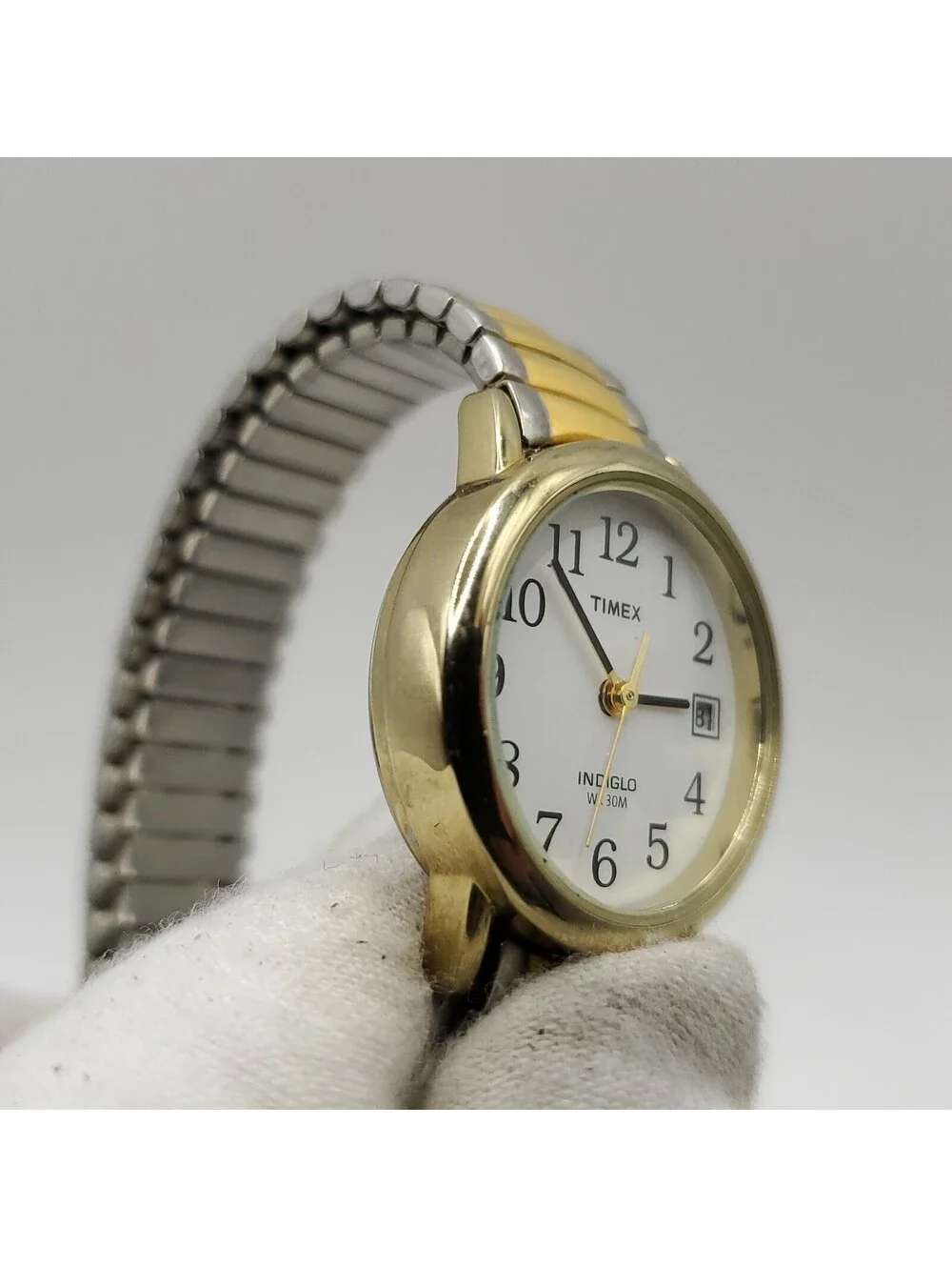 2009 Timex Indiglo Two-Tone White Date Dial 25mm Womens Watch New Battery